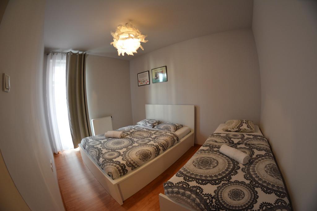 Royal Apartments - Apartamenty Jagielly Wrocław Extérieur photo